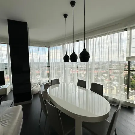 Apartment Skyview 19 *